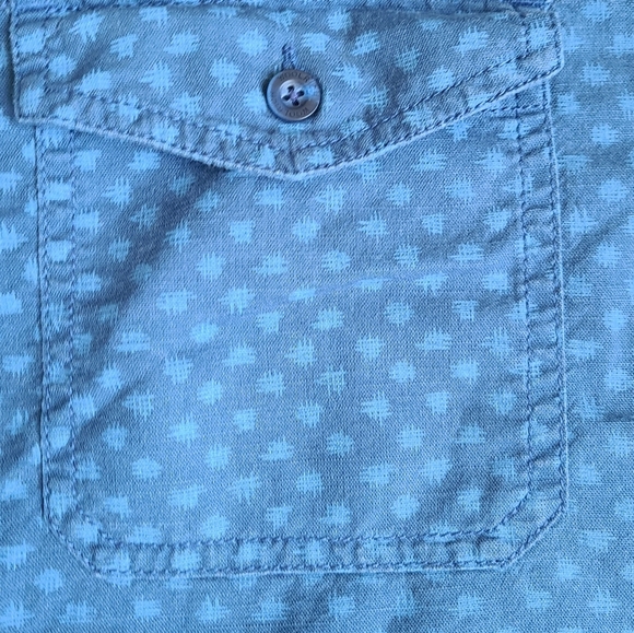 SALE!! Woolrich Short Sleeve Button Down Shirt - Picture 3 of 3